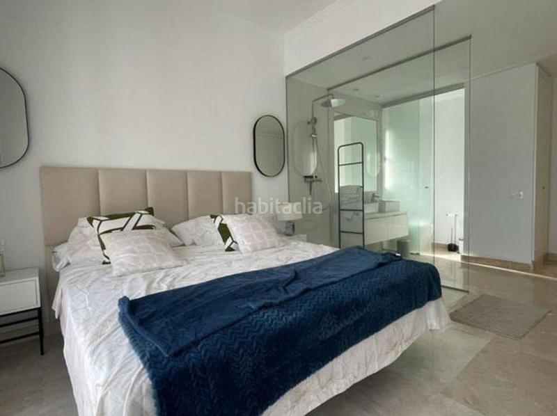 Foto ac33037c-8a4f-4a77-bece-efab932af3b3. Lloguer apartament amb aparcament piscina a El Paraíso Benahavís