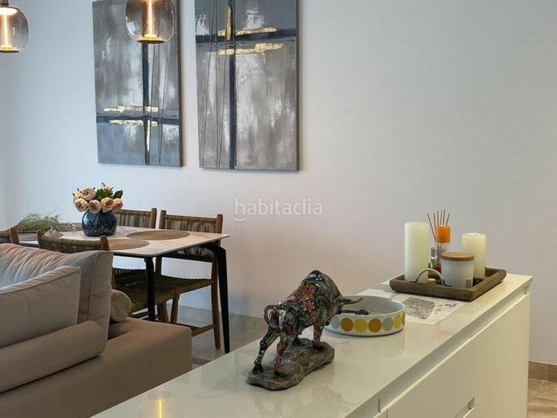 Foto ea901fff-3bf7-4e4a-b94b-152885e54897. Lloguer apartament amb aparcament piscina a El Paraíso Benahavís