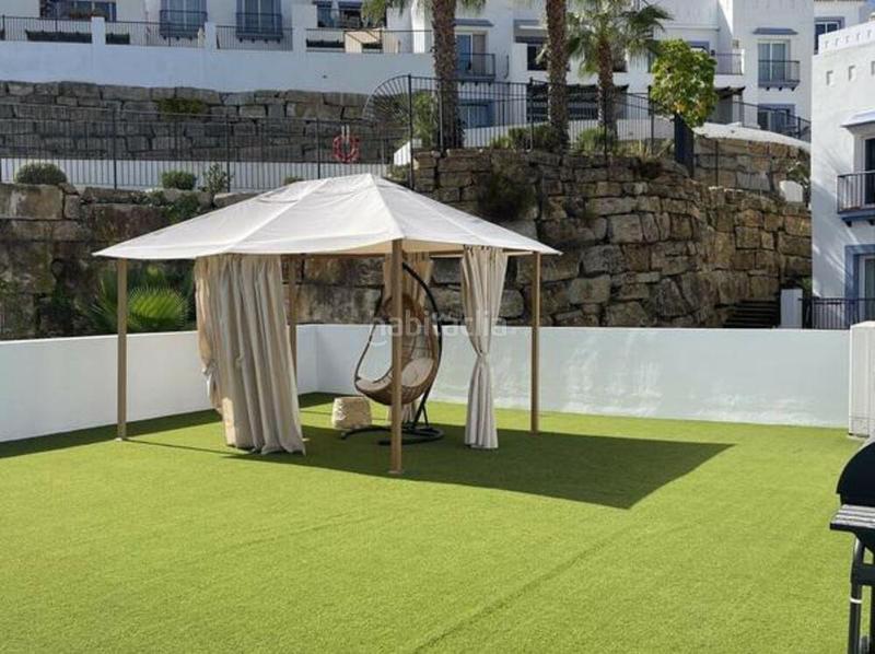 Foto f6251164-1615-4578-8e14-8e8da1b1f7fa. Lloguer apartament amb aparcament piscina a El Paraíso Benahavís