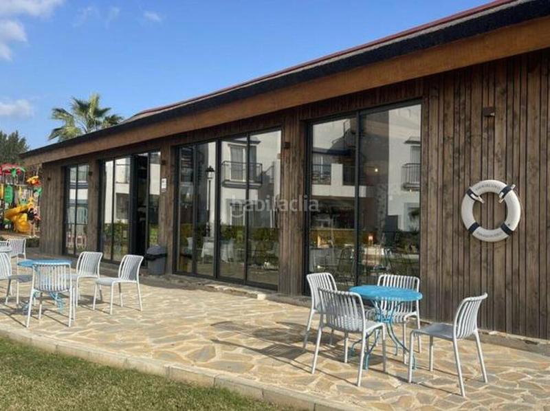 Foto f635ee8d-26eb-4ee4-b6a6-e9efbf50cc97. Lloguer apartament amb aparcament piscina a El Paraíso Benahavís