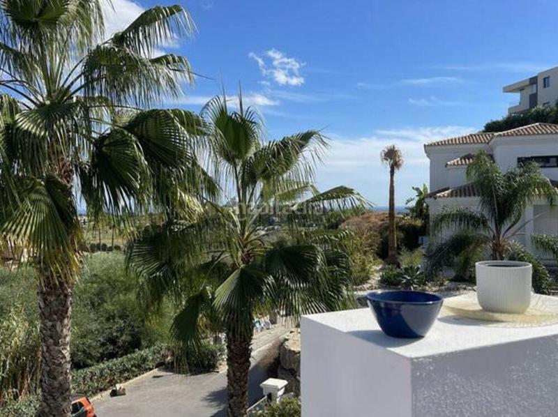Foto fbe8d547-ea10-404d-ba28-f26000a440a7. Rent apartment with parking pool in El Paraíso Benahavís