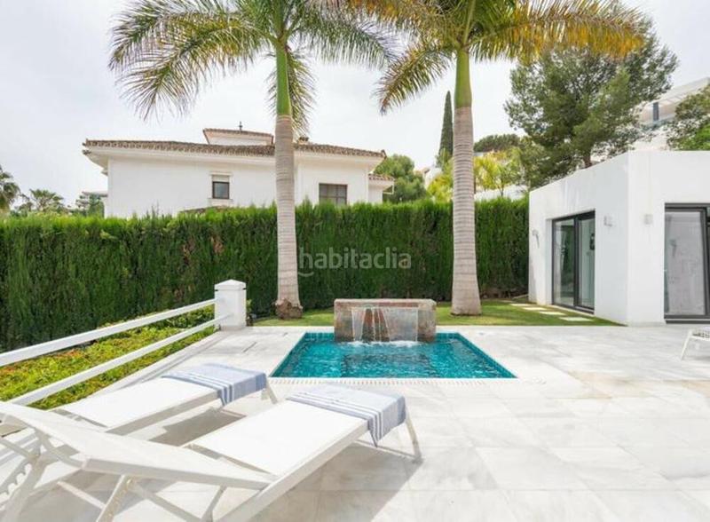 Foto e980848a-4b8d-4d01-9534-9ad156b82441. Affitto casa con parcheggio piscina in Las Brisas Marbella