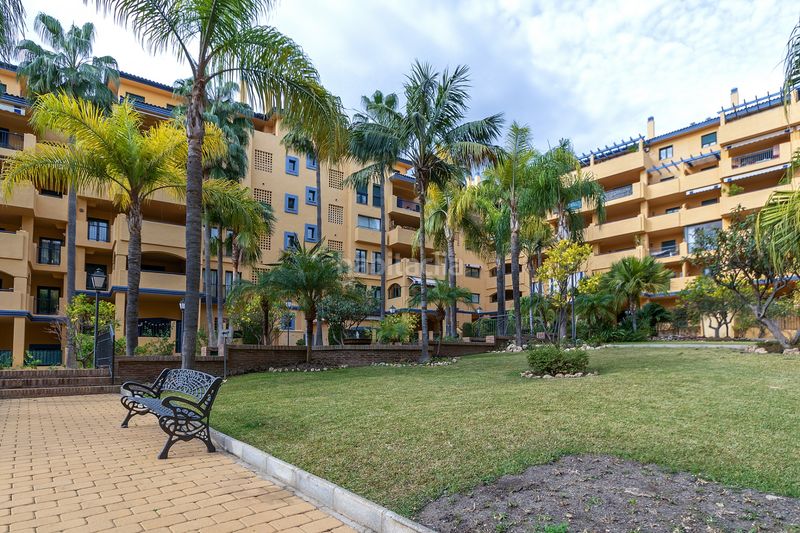 Foto 6c60adab-d296-4968-bc6c-f8aef34ead00. Lloguer apartament amb calefacció aparcament piscina a Marbella