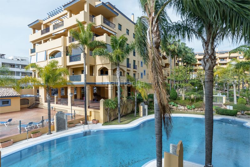 Foto 7b673685-6e55-43c9-a6a4-8a7805f0c628. Lloguer apartament amb calefacció aparcament piscina a Marbella
