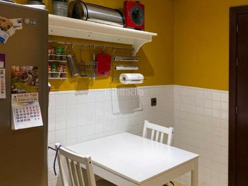 Foto 2ee6a815-e8dd-4b6c-8dbc-ab484027eca7. Ground floor with heating parking pool in Elviria Marbella