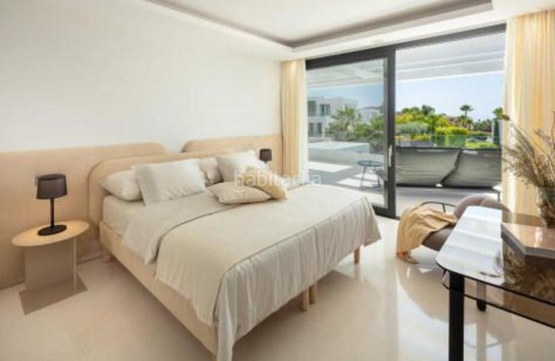 Foto b9f05d6e-02a6-44cc-9801-88c31d7b2fa5. Casa amb aparcament piscina a Los Naranjos Marbella