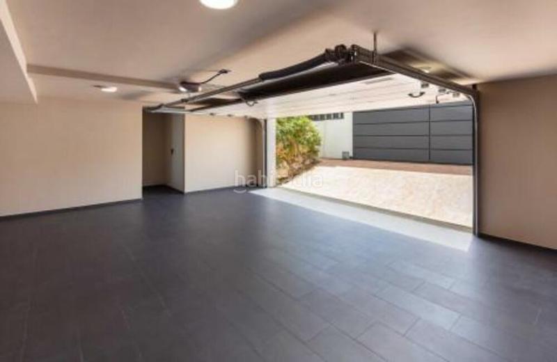 Foto 771aba80-8b59-43c7-8ad3-664c14d2cd2c. Haus mit parking pool in Los Naranjos Marbella