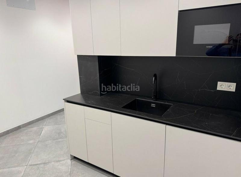 Foto b6ab4159-70b4-47ca-9904-868141e9d9ed. Local comercial en Zona Miraflores Marbella
