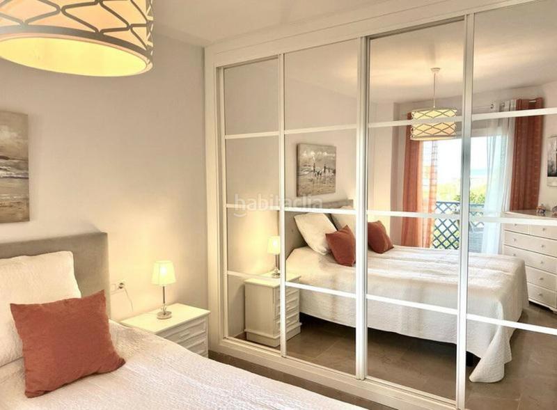 Foto f960f8c4-ff99-4225-b989-55182ee2e79a. Appartement mit pool in puerto de Estepona Estepona