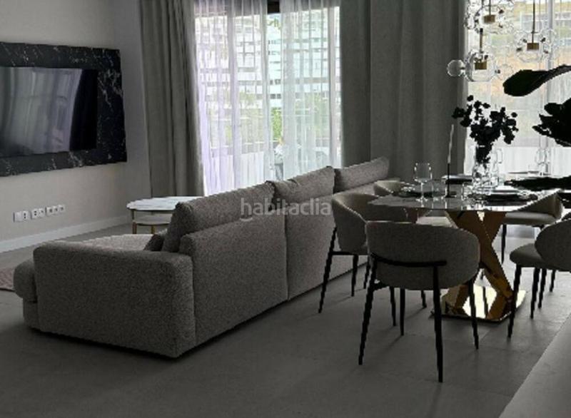 Foto 56e7bbdf-6a44-46b9-a40d-53ade1930f18. Affitto piccolo appartamento con parcheggio piscina in Estepona