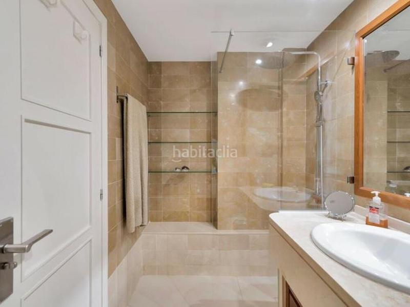 Foto 21fd63f7-812b-4648-8bea-79a27e7b2658. Rent ground floor with heating parking pool in Casco Antiguo Marbella