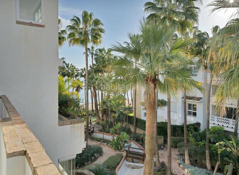 Foto 2d29b462-3fbf-49db-958b-779d7a261d85. Rent ground floor with heating parking pool in Casco Antiguo Marbella