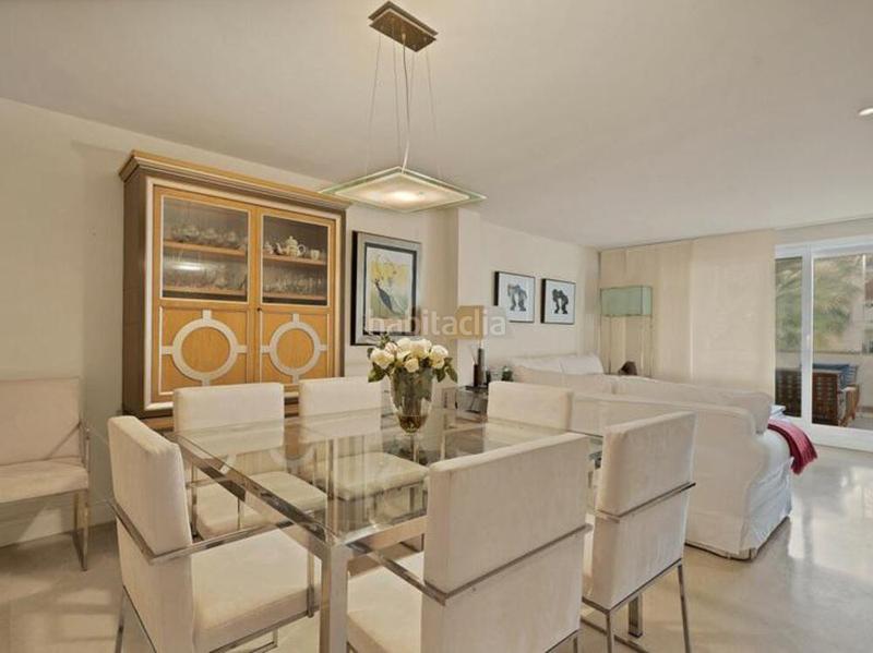 Foto 64f1a630-6e1e-4987-a9dd-9a845c8d5a7a. Rent ground floor with heating parking pool in Casco Antiguo Marbella