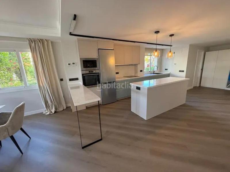 Foto 59365a2a-847f-4569-891c-eea3602bb86e. Rent semi detached house with parking pool in Nueva Atalaya Estepona