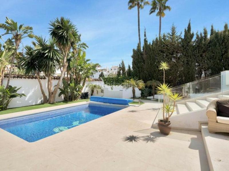 Foto 28f7f1ef-196a-4caa-878b-329057c5dc88. Affitto casa con parcheggio piscina in Nueva Andalucía centro Marbella