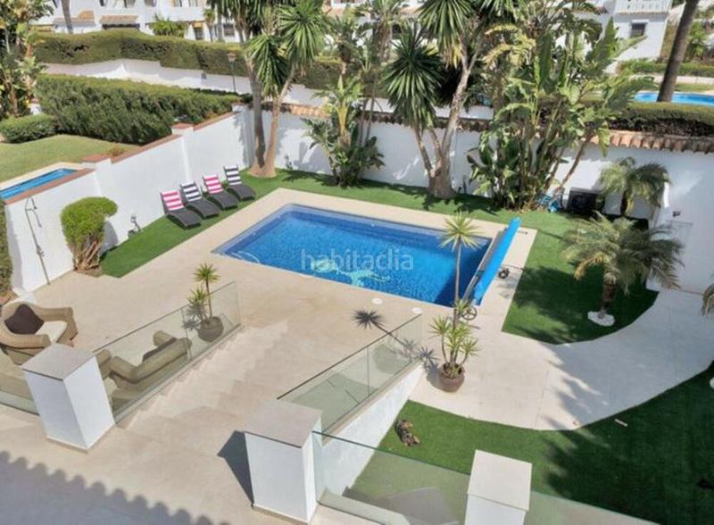 Foto 470bf6c0-acdd-4ef0-bd19-e6cd00fd3171. Affitto casa con parcheggio piscina in Nueva Andalucía centro Marbella