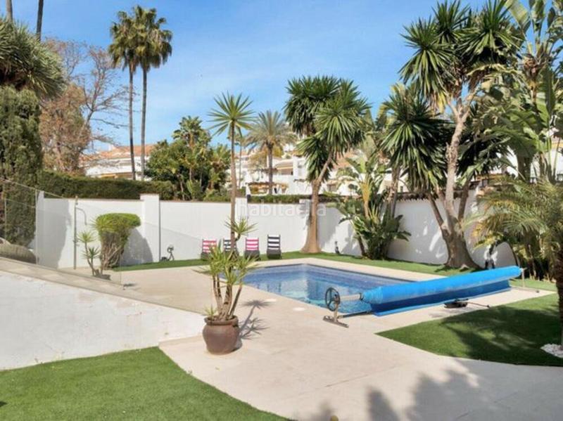Foto d8df6fcb-5f63-4837-b87b-51057ff64d86. Affitto casa con parcheggio piscina in Nueva Andalucía centro Marbella