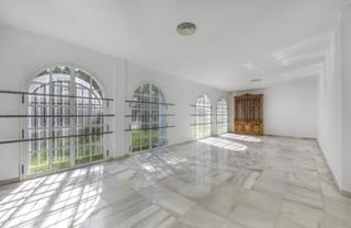 Casa en Nueva Andalucía centro