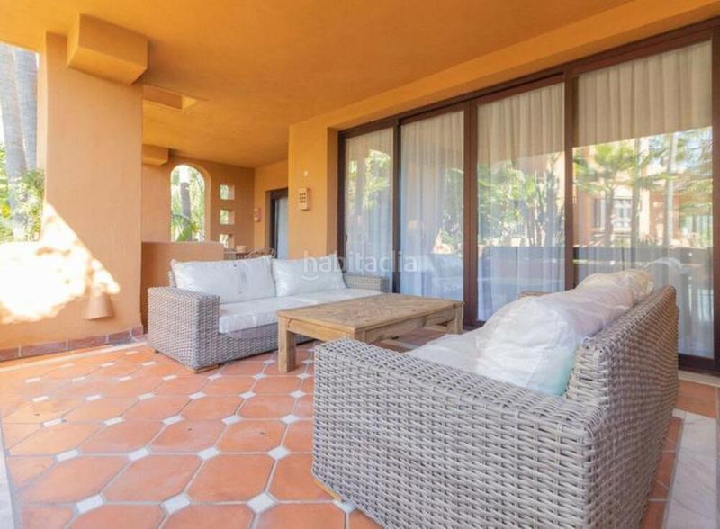 Foto d20349fd-fa0d-4706-8178-4ce1097e16e4. Lloguer apartament amb piscina a Nueva Andalucía centro Marbella