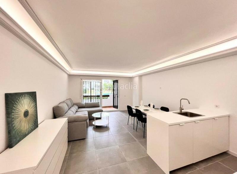 Foto 51beb94c-cf02-4c06-ba5d-501e5c0966d7. Rent ground floor with pool in Villacana - Costalita - Saladillo Estepona