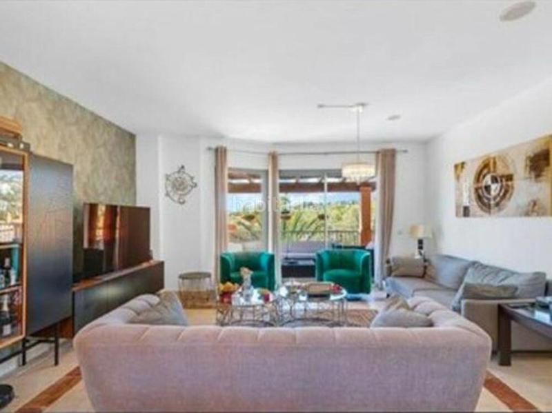 Foto 336f0e27-0d3c-4bca-9540-d1df3b85c4be. Location attique avec chauffage piscine dans La Alquería Benahavís