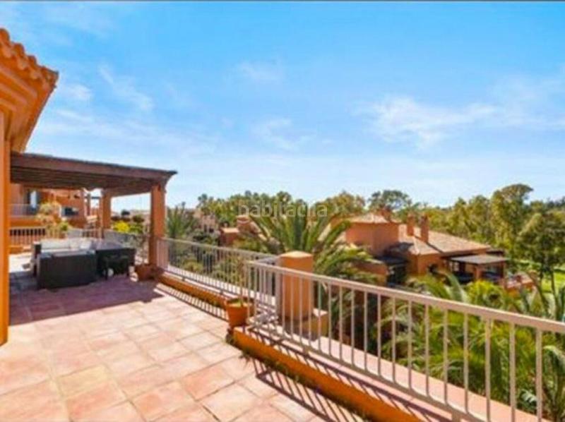 Foto 222e3c38-2e5d-4e22-a3ec-64d47a568b32. Miete dachwohnung mit heizung pool in La Alquería Benahavís