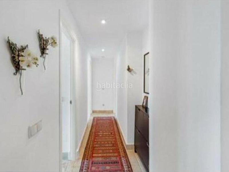 Foto 024c0fa1-3c21-48e7-8c45-470ba9042adc. Rent penthouse with heating pool in La Alquería Benahavís