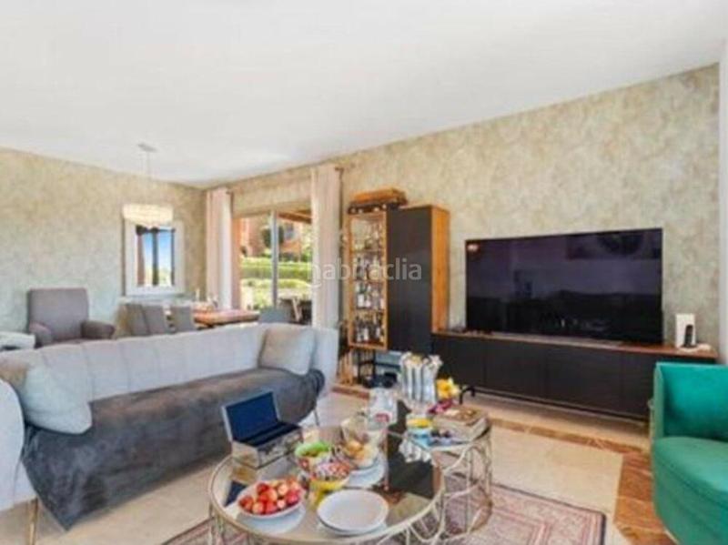 Foto d3a41117-6be9-490f-ac41-3470f8a3b4e4. Rent penthouse with heating pool in La Alquería Benahavís