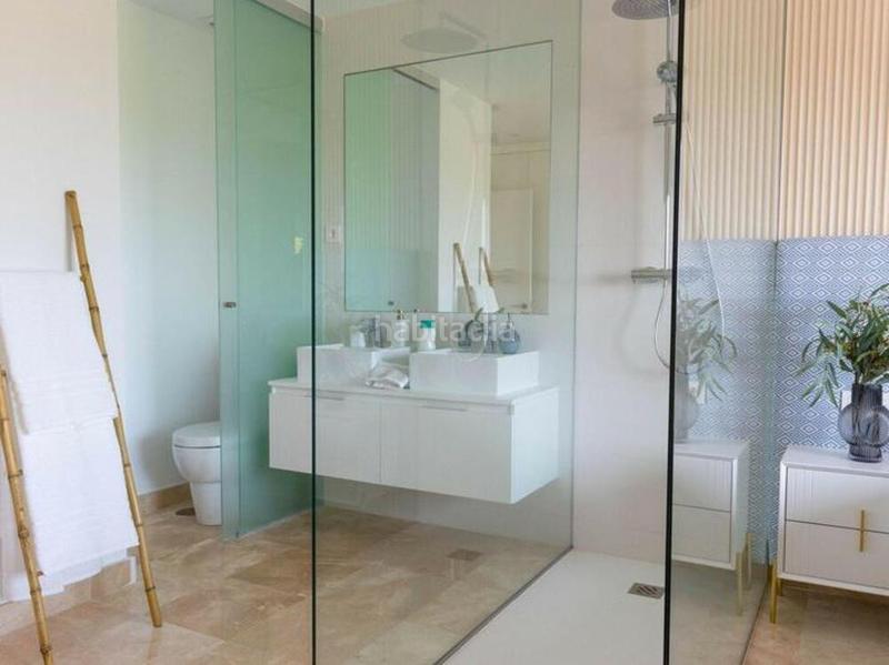 Foto 7c31033c-8edf-44cc-b495-c8dda7b39a34. Alquiler ático en El Paraíso Benahavís