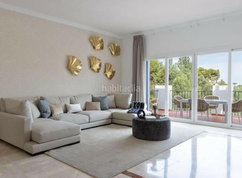 Foto d54dd3ef-9fdb-4249-8a09-d71ece436a02. Alquiler ático en El Paraíso Benahavís