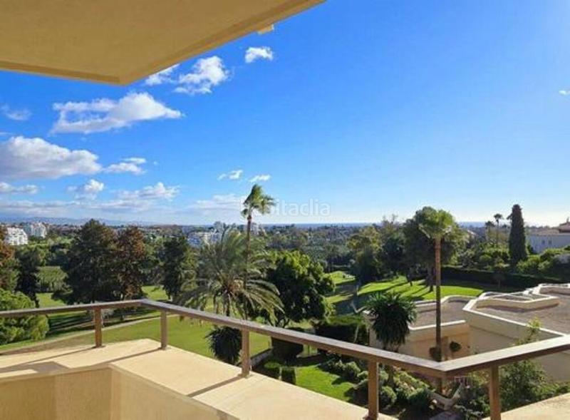 Foto 3df73d50-ccbc-42a2-abc4-095a595ca7ab. Alquiler apartamento en Benatalaya Estepona
