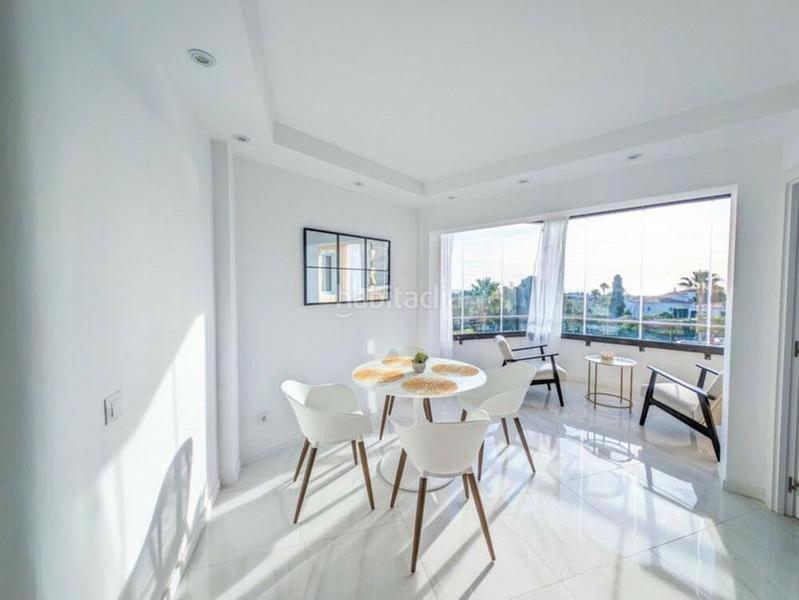 Foto 5b02283a-3746-4ba8-bf7e-129617331e6d. Miete appartement mit parking pool in Benatalaya Estepona