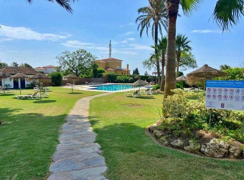 Foto 6cd4ab5f-c86d-488d-9a1b-5df1bd90f15b. Miete appartement mit parking pool in Benatalaya Estepona