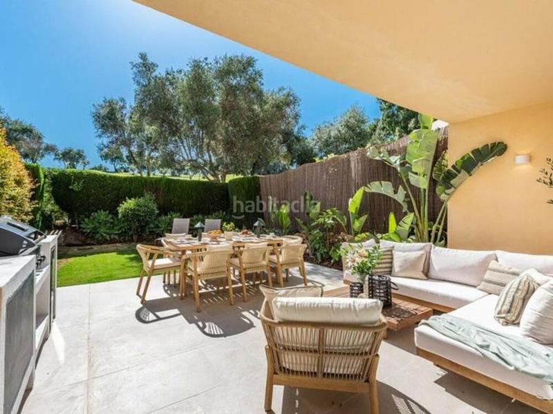 Foto 96ceb19a-b1fe-423d-9d9e-641ff4a34dff. Casa a schiera con parcheggio in Las Brisas Marbella