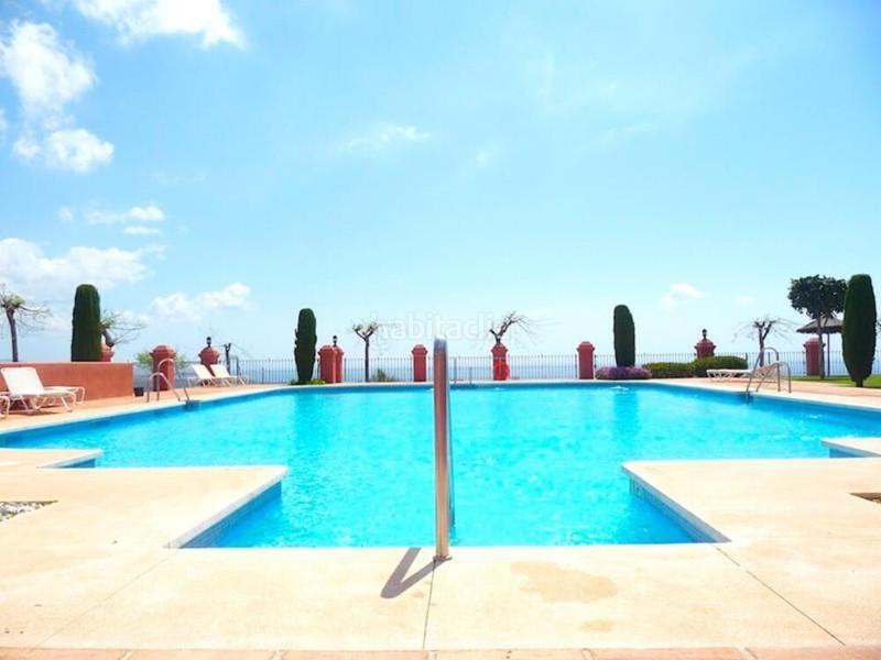 Foto 2a63d443-f124-4bb6-9247-2530acc682e2. Rent ground floor with parking pool in La Quinta Benahavís