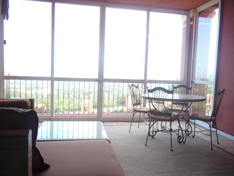 Foto 838af54b-ccfd-4fd3-be02-db1a63aa67e1. Lloguer planta baixa amb aparcament piscina a La Quinta Benahavís