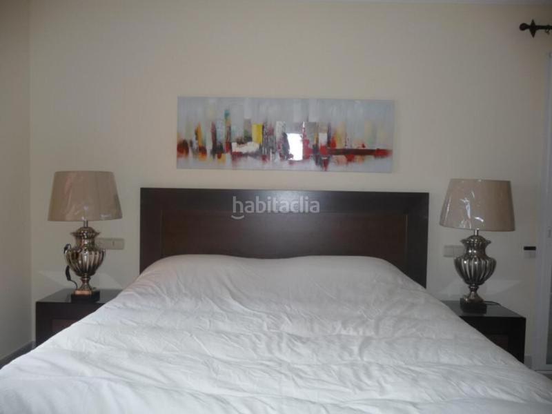 Foto ad631fc5-24b9-4a63-a274-bceb95d8519e. Lloguer planta baixa amb aparcament piscina a La Quinta Benahavís