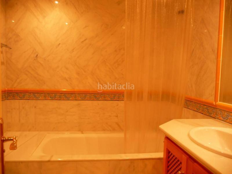 Foto 4ba0ca9a-0bfb-4cbf-be8d-e2e5a9debe3f. Location rez-de-chaussée avec parking piscine dans La Quinta Benahavís