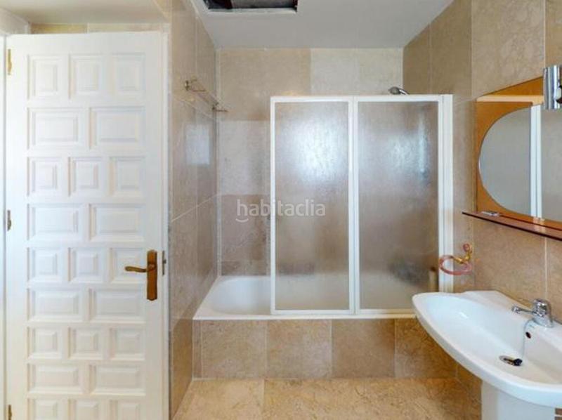 Foto 4b367fe5-35fb-4c69-98ed-ddc98a2b679b. Dachwohnung mit parking pool in Guadalmina Alta Marbella
