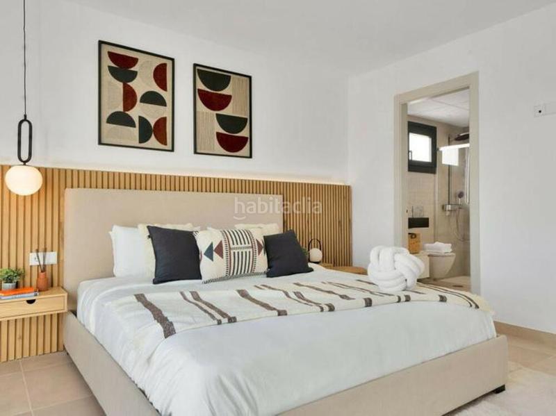 Foto 3da31399-a948-4500-975f-e70067c4f2b3. Dachwohnung mit parking pool in Nueva Atalaya Estepona
