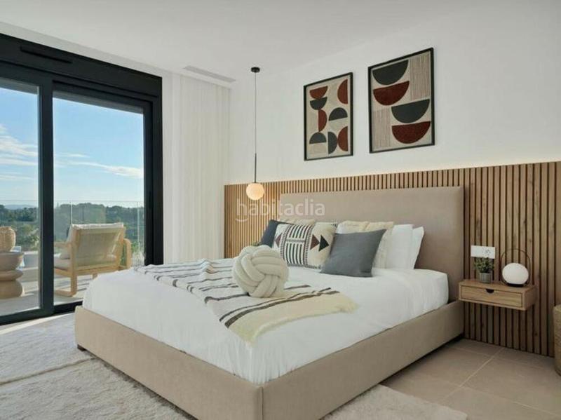 Foto 4546c846-0c16-4322-9bae-bef9ce3e662d. Dachwohnung mit parking pool in Nueva Atalaya Estepona