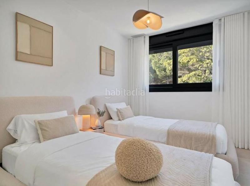 Foto fbf5fc13-3102-4d90-a365-12d1ecbc3dbe. Dachwohnung mit parking pool in Nueva Atalaya Estepona