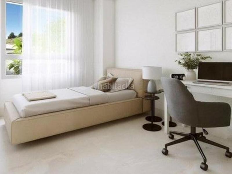 Foto ff668b10-c231-47af-a6d0-82831cfe311c. Ground floor with parking pool in El Paraíso Benahavís