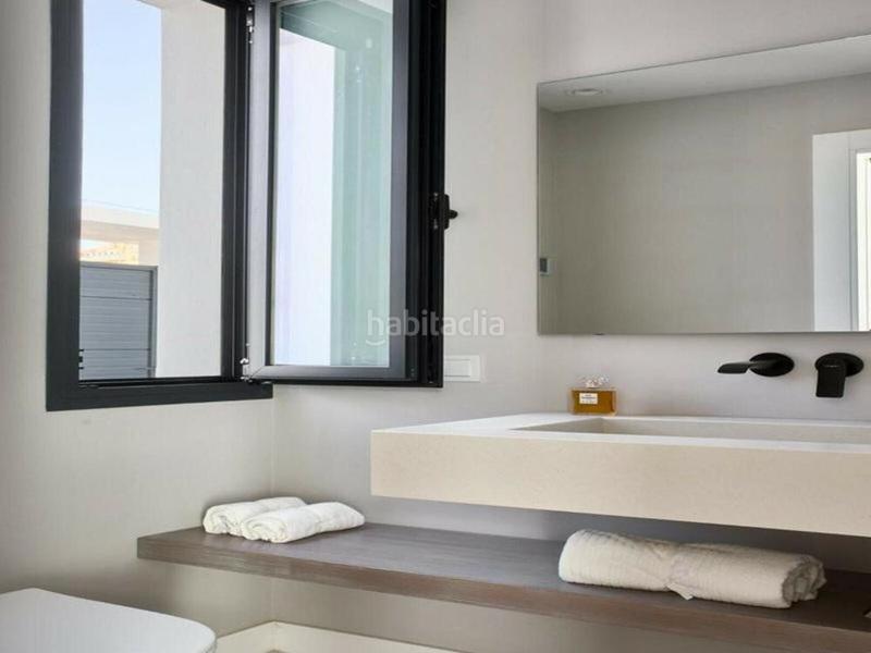 Foto 61f545bb-2f9b-4fb9-be74-91494c2a3638. Alquiler casa en Nueva Alcántara Marbella