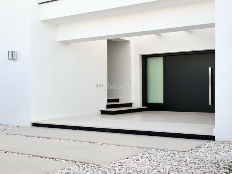 Foto a9f6b856-e51c-4c40-ae88-5b454d6757cb. Alquiler casa en Nueva Alcántara Marbella