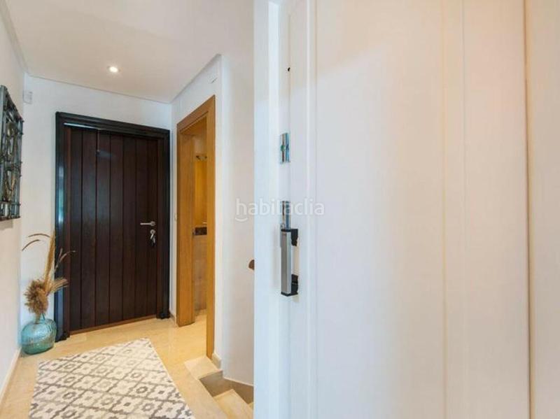 Foto 1caa8093-643f-47ca-ad2e-b43991908e2c. Lloguer casa adossada amb piscina a Nagüeles Alto Marbella