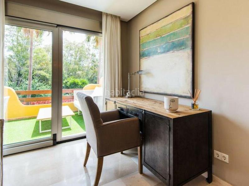 Foto 462bc534-f883-4098-a515-e0647953d621. Rent semi detached house with pool in Nagüeles Alto Marbella