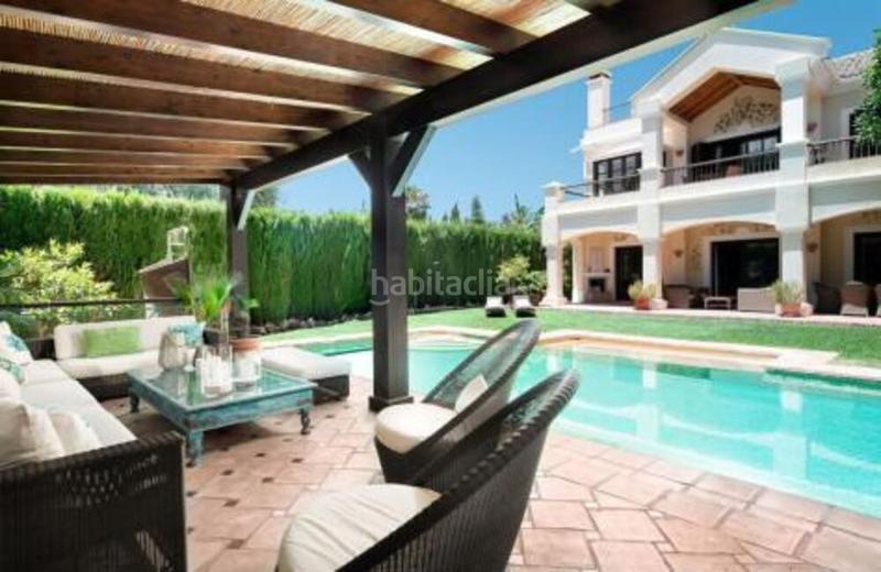 Foto 3c231d27-6e2e-431c-bff2-506ea8db6e09. Lloguer casa amb aparcament piscina a Sierra Blanca Marbella