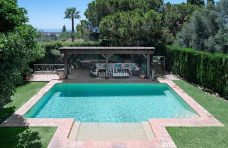 Foto e415a4b0-2029-4ed5-a7d3-28c5b274719b. Miete haus mit parking pool in Sierra Blanca Marbella