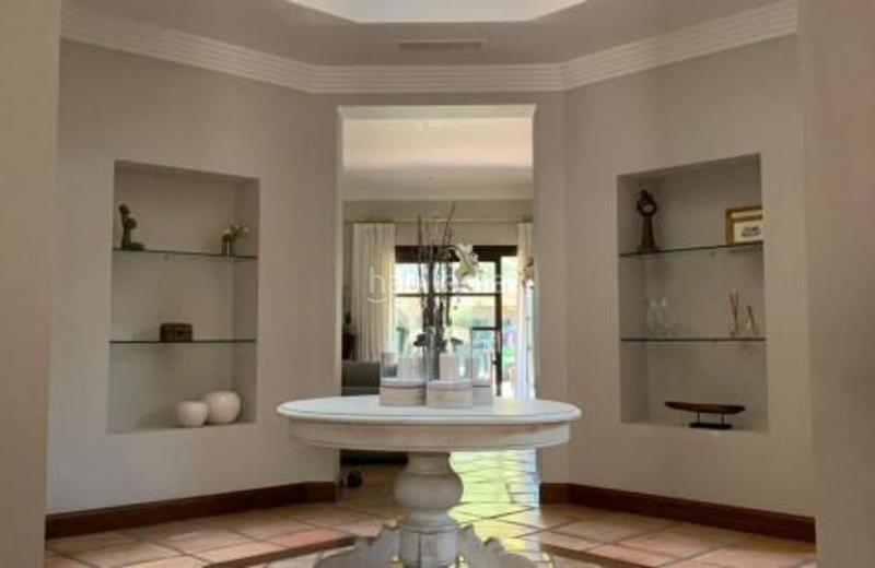 Foto 32dee11d-cb7b-48f6-bf11-40617e8e7ea1. Rent house with parking pool in Sierra Blanca Marbella